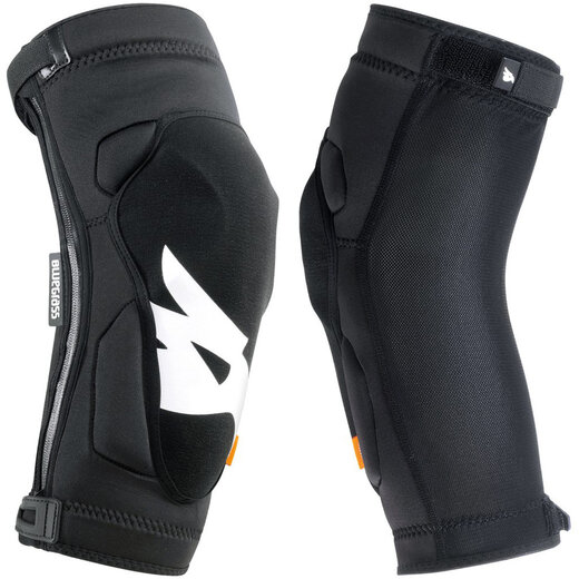 Наколенники Bluegrass Solid Knee Pad D3O Black, S, 2020 (3PROP24S018) pitbikemarket.ru